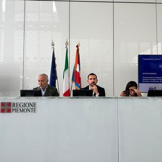 “Troppo asfalto, il Piemonte ha bisogno di verde”: la Regione stanzia 20 milioni per corridoi e boschi verticali Condividi Facebook Twitter Print WhatsApp