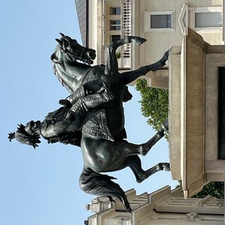 Novara rivedrà la Statua equestre di Vittorio Emanuele II