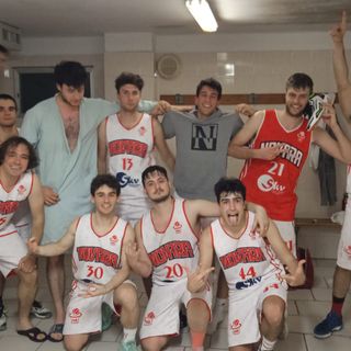 Novara Basket UISP vince contro Castelletto Ticino: 1 a 1 nella serie