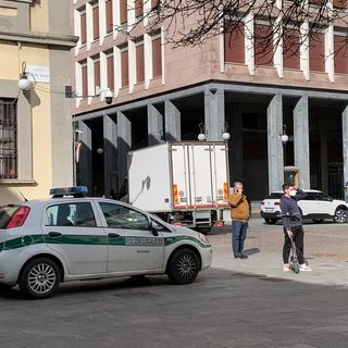 Fermati due minori con droga in pieno centro e un giovane armato di coltello