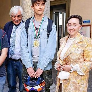 Trecatese premiato al concorso​ 'Dante Alighieri - Aspetti sociali'
