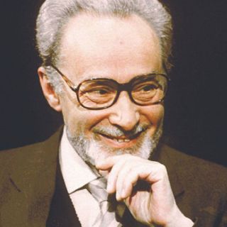 Giovanni Tesio al Circolo dei lettori di Novara presenta 'Primo Levi. Il laboratorio della coscienza'