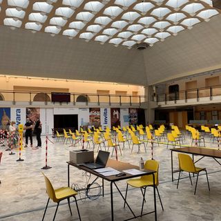 Vaccino: open night per insegnanti a Novara, tutto esaurito