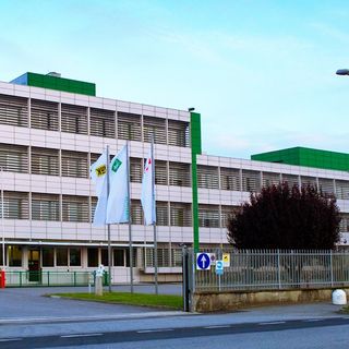 La Schaeffler di Momo sostiene lo sportello di ascolto per gli anziani