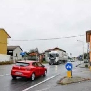 Baraggia di Suno, quasi 3mila firme per installare un semaforo all’incrocio
