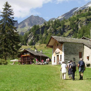 Gioca e vinci 500 euro per una vacanze in Valsesia