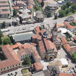 Cerano, amianto in un capannone abbandonato: ordinanza del sindaco per la bonifica