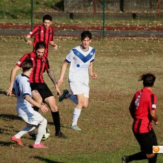 Un vivace Dormelletto non si piega di fronte al Momo