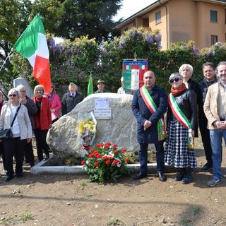 Borgomanero: inaugurata una targa in memoria di Giuseppino Zoia