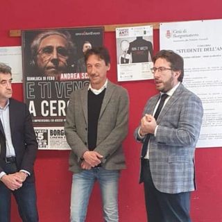 Successo per l'evento finale del progetto &quot;A scuola di cantautori&quot; a Borgomanero