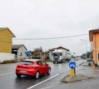 Incidente Suno, approda in Regione la pericolosità dell'incrocio della Baraggia