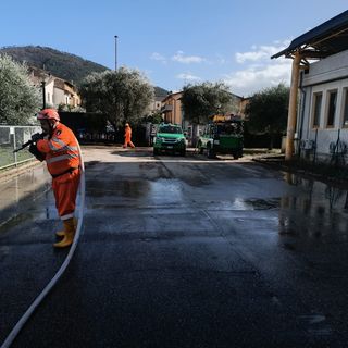 Al lavoro a Montemurlo la colonna mobile di Protezione civile del Piemonte