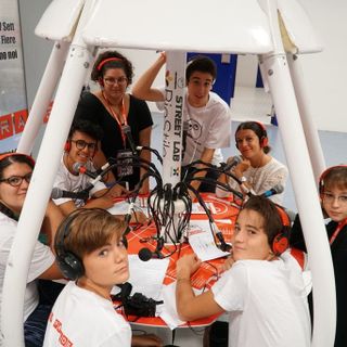 Contest &quot;ti accompagno in Europa&quot;: in palio un viaggio con il proprio compagno di banco per vivere l'Europa Science Experience