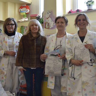 'Illustra Tu la storia', un libro donato ai bambini delle scuole e dei reparti pediatrici