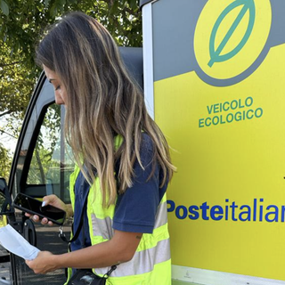 Poste italiane: a Novara nuovi palmari in dotazione ai portalettere
