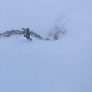 Alpinisti bloccati a oltre 4mila metri sul Rosa salvati dal Soccorso Alpino