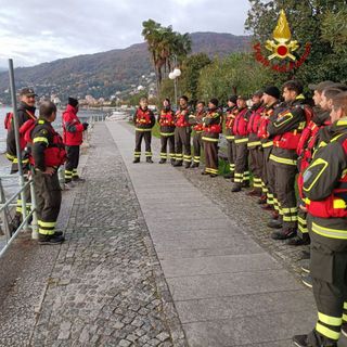 Vigili del fuoco da tutto il Piemonte per il corso di patente nautica nel Vco