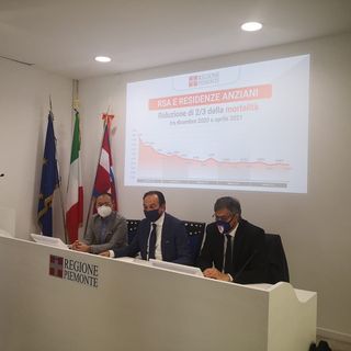 In Piemonte tamponi gratis per chi va a visitare i parenti nelle Rsa