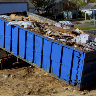 Rapporto Ecomafia 2025: nell'ultimo anno 97 reati ambientali