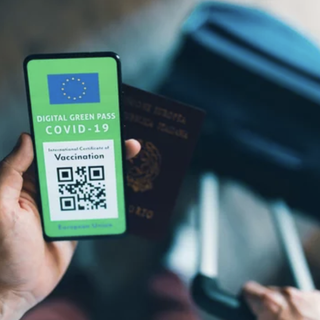 Covid, da oggi Green pass anche per il parrucchiere e l'estetista