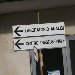 Laboratori analisi privati: il Piemonte liberalizza i punti prelievo