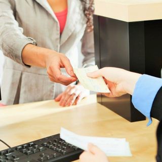 In Zona arancione e rossa si entra in banca solo su appuntamento