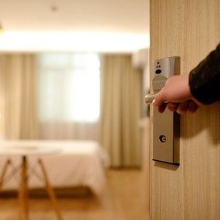 Insieme per promuovere l’ingresso di giovani qualificati nel mondo del lavoro