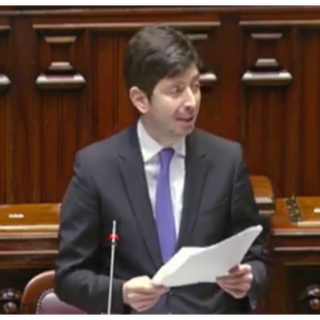 Il ministro Speranza: &quot;Dal primo dicembre terza dose a 40-60enni&quot;