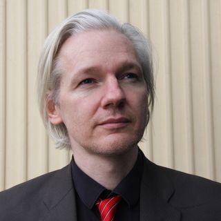 Amnesty International, un presidio contro l'estradizione di Julian Assange