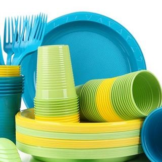 Dal 3 luglio stop alla plastica monouso