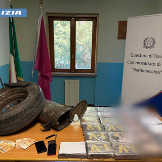 Dal nord ovest. Bardonecchia, la polizia intercetta il furgone della droga: all'interno 29 kg di cocaina