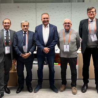 Una foto dell'incontro tra gli ambulanti di Fiva e l'assessore Bongioanni