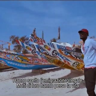 “Il mare è pericoloso, resta in Senegal”: la canzone della Regione Piemonte contro la migrazione clandestina. VIDEO