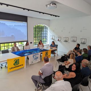 Goletta dei laghi: maglia nera al basso lago Maggiore, bene Verbania e, nel Cusio, Pella