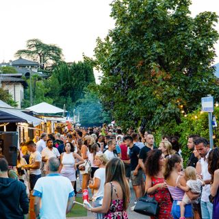 Tradizione che vince, non si cambia: a Oleggio arriva il Rolling Truck Street Food Festival
