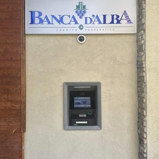Dopo un anno torna il bancomat a Pettenasco