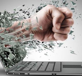 Un nuovo nemico per le imprese piemontesi: reati informatici su del 19,1% nel 2022