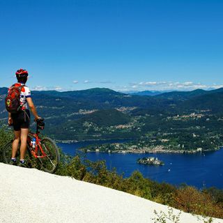 &quot;In bici a pelo d'acqua&quot;, un nuovo itinerario che unisce Italia e Svizzera