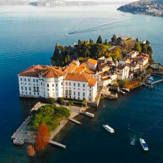 Louis Vitton sceglie l'Isola Bella per presentare la collezione Cruise