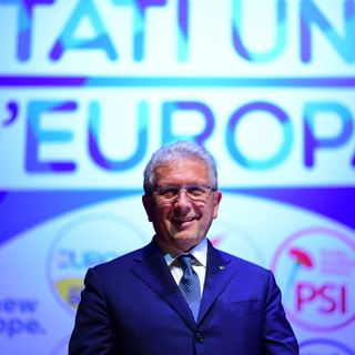 Un’Europa forte, coesa e unita. La sfida di Gianfranco Librandi: «Per essere protagonisti servono gli Stati Uniti d’Europa»