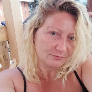 Accoltellata dal compagno ubriaco a Vigevano: era Marylin Pera, di Crescentino