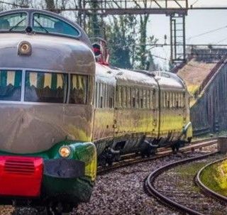 Con Fondazione Fs riprendono vita i treni del passato