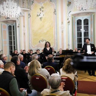 &quot;Solisti per una sera&quot;, grande successo a Trecate