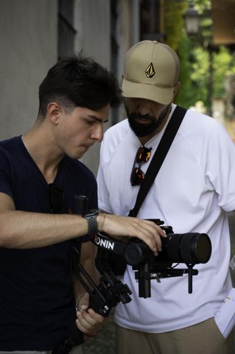 Giovani protagonisti in primo piano: la web series “Tra sogno e realtà” racconta sfide e passioni degli studenti