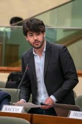 Covid, Frediani e Sacco (M5S): “Aumento dei contagi certifica il fallimento di questa giunta” Covid, Frediani e Sacco (M5S): “Aumento dei contagi certifica il fallimento di questa giunta”