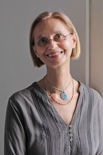 Vergine luna, un itinerario tra poesia e spiritualità presentato a Novara questo venerdì Vergine luna, un itinerario tra poesia e spiritualità presentato a Novara questo venerdì