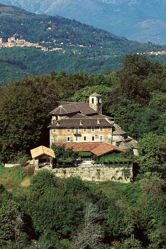 Alla parrocchia di Massino Visconti arriva don Fabrizio Fè