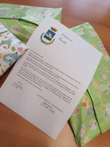 Nuovi nati a Trecate: lettera e kit di benvenuto da parte dei servizi demografici del comune