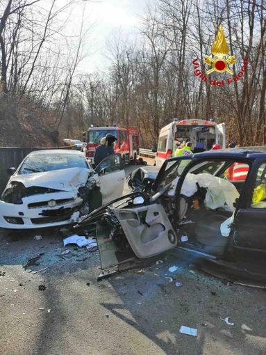 Schianto a Ghemme, una donna ferita