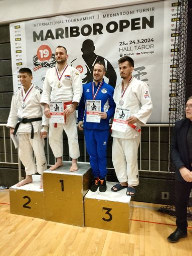 Giuseppe Di Chio alla grande in Slovenia Giuseppe Di Chio alla grande in Slovenia